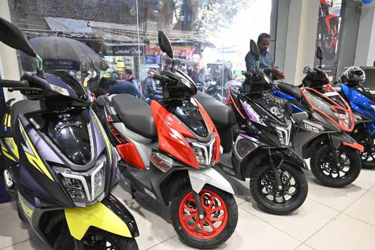 TVS Ntorq 150 Launch: नया Hyper Scooter धमाका | Price, Features, Review 1 TVS Ntorq 150 Review: Top Speed, Mileage, Design & Booking Details 2025