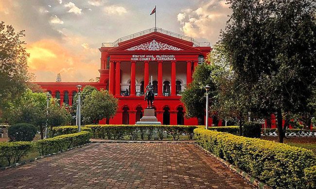 कर्नाटक HC ने ₹200 टिकट कैप पर रोक लगाई — दोनों पक्षों की दलीलें और क्या होगा आगे? 1 multiplex cinema theatre.jpg
